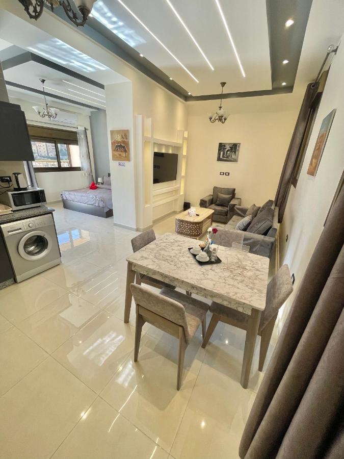 Villa Mira Guesthouse 2 - Downtown Central Amman - Al Diyrih Dış mekan fotoğraf