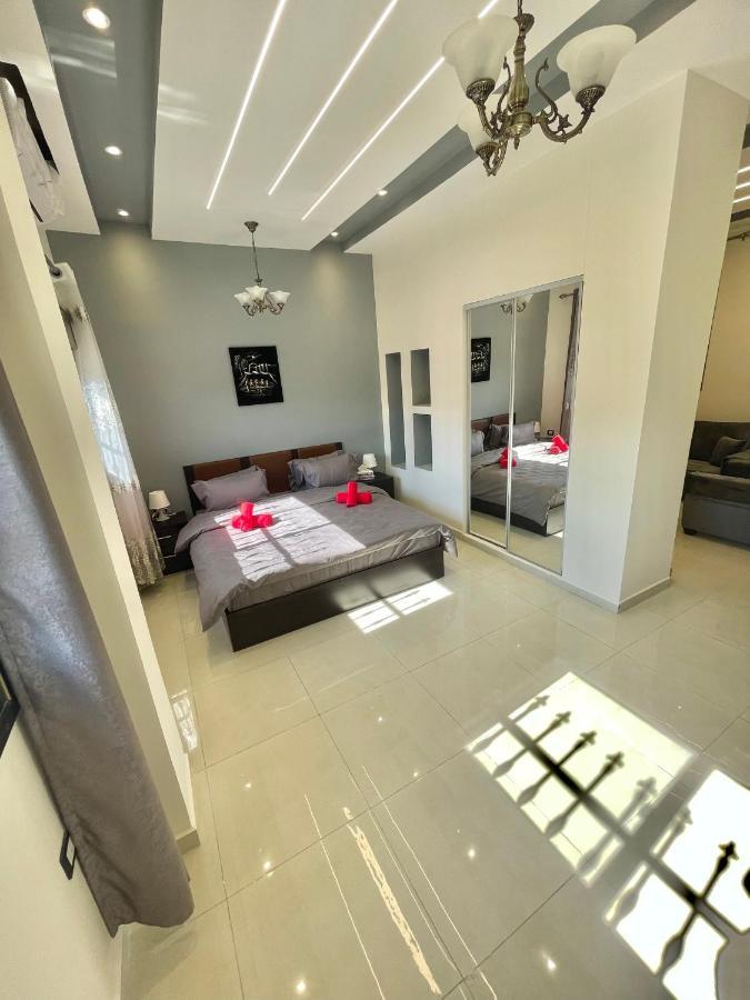 Villa Mira Guesthouse 2 - Downtown Central Amman - Al Diyrih Dış mekan fotoğraf