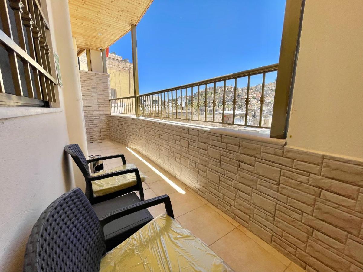 Villa Mira Guesthouse 2 - Downtown Central Amman - Al Diyrih Dış mekan fotoğraf